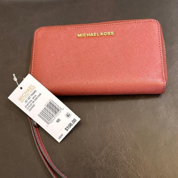 Michael Kors Accessories - Michael Kors Large Smartphone Wristlet